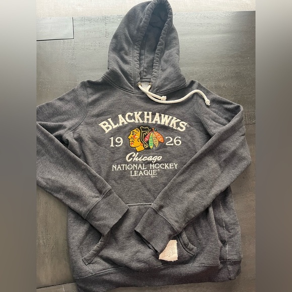 Original Retro Brand Chicago Blackhawks hoodie sweatshirt in size Medium - Picture 1 of 6